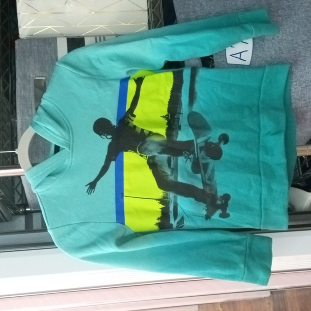 Boys old navy medium size (8) hoodie - Picture 1 of 2